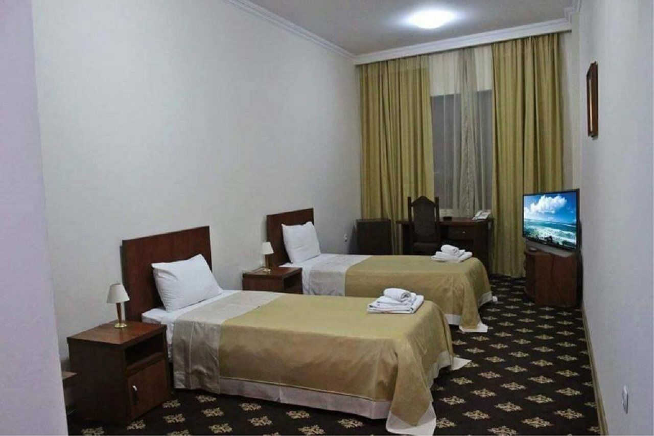 Asterion Palace Tbilisi Bagian luar foto